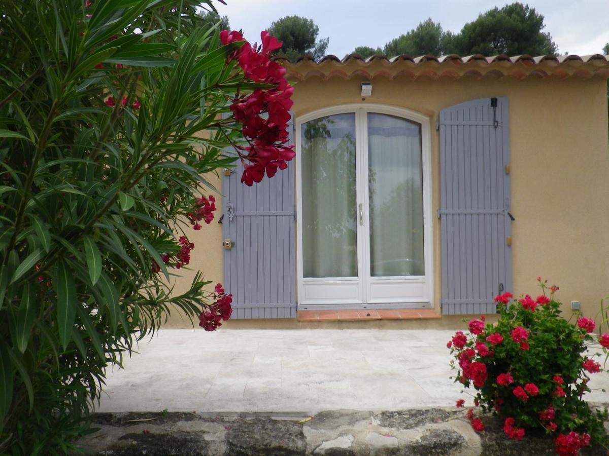 La mordorée La Motte-d'Aigues Esterno foto